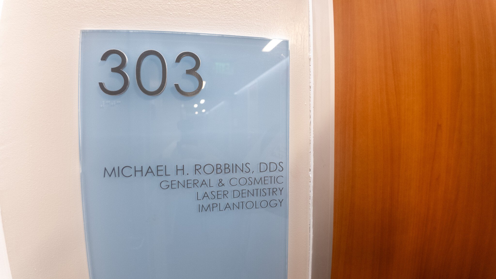 Dentist in Beverly Hills