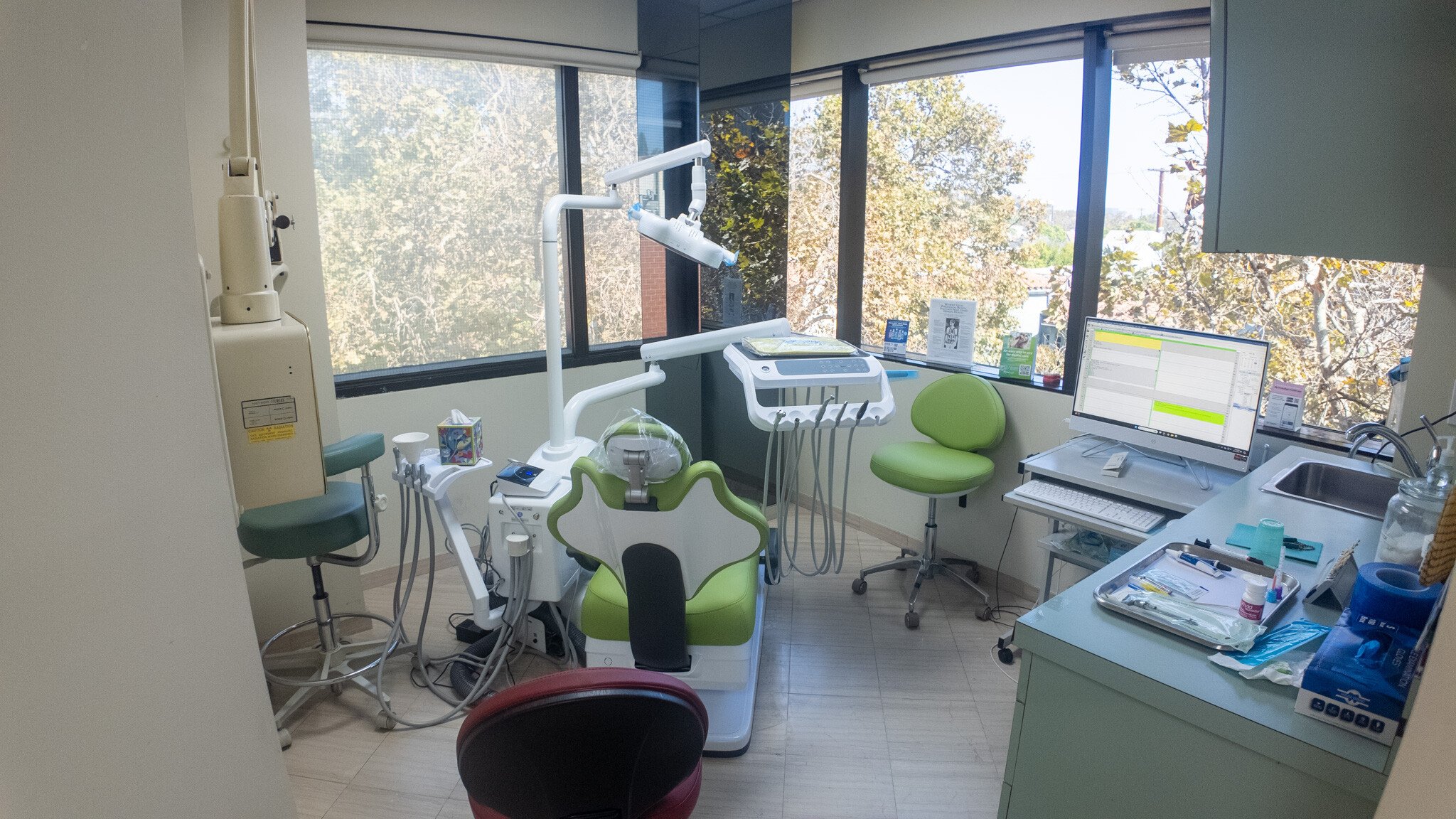 Dentist in Beverly Hills
